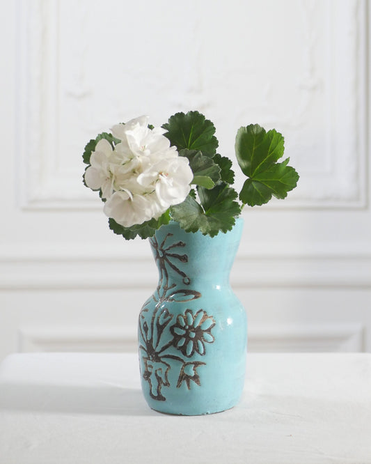 Les Céramistes Incontournables : Entre Art et Artisanat