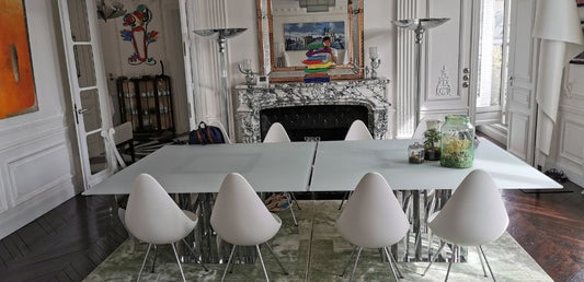 salle à manger avec décoration vintage