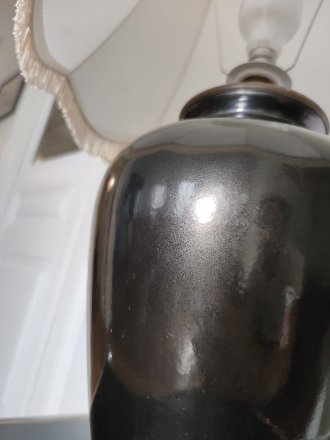 Lampe céramique noire ancienne