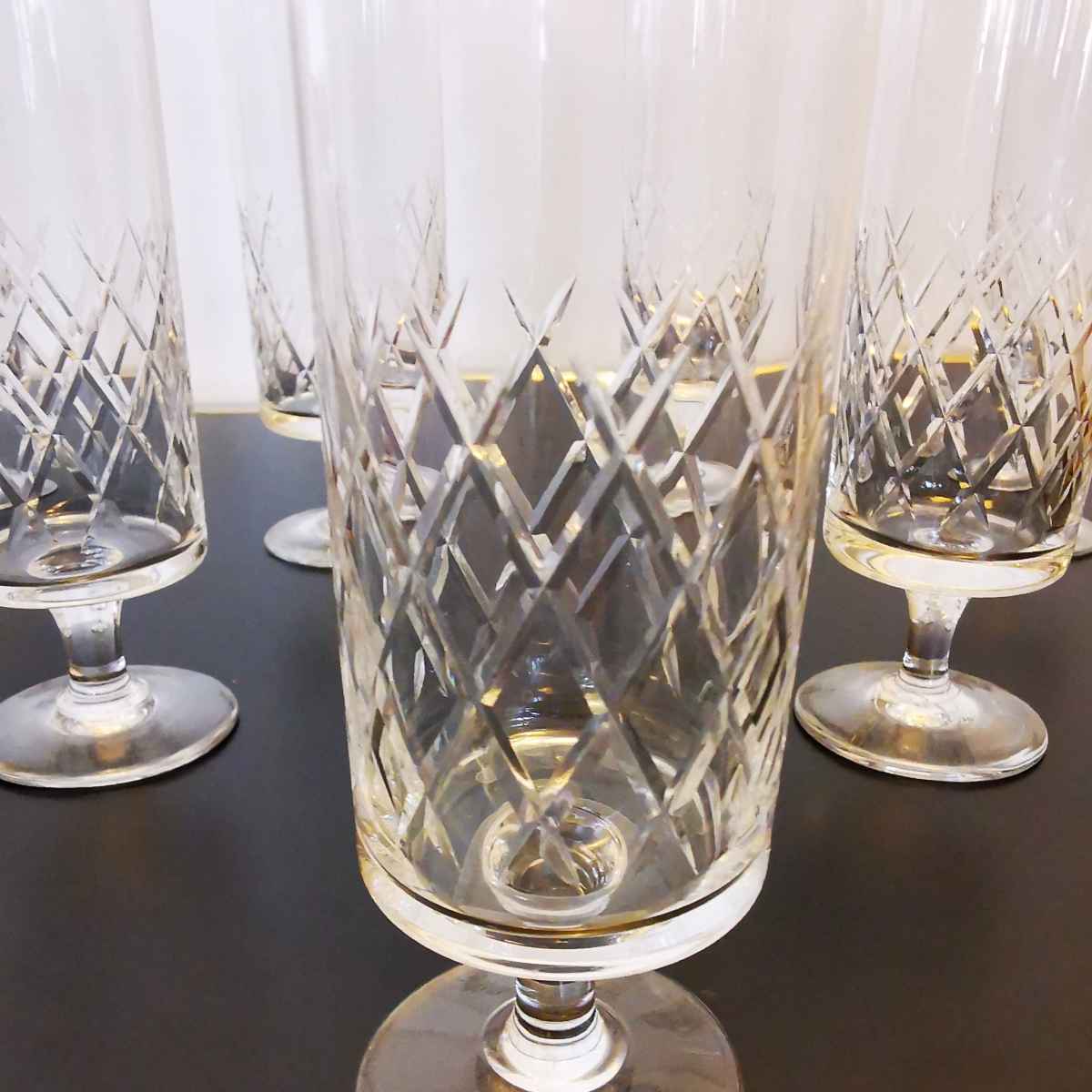 7 flûtes à Champagne en cristal vintage