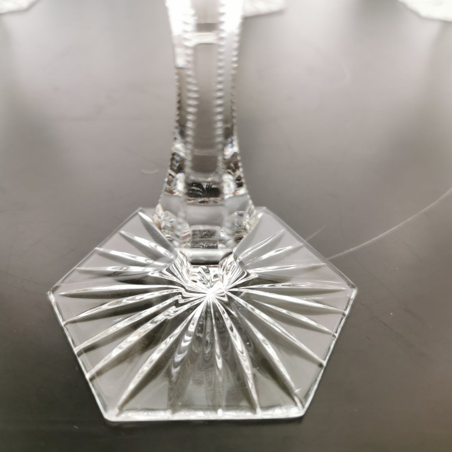6 verres en cristal gravé Saint Louis