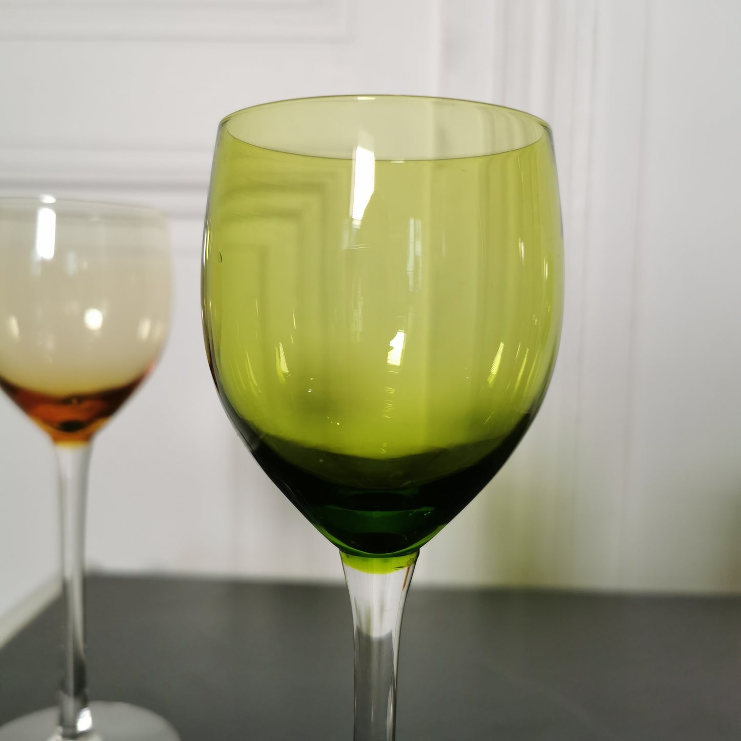 4 verres Roemer en cristal coloré