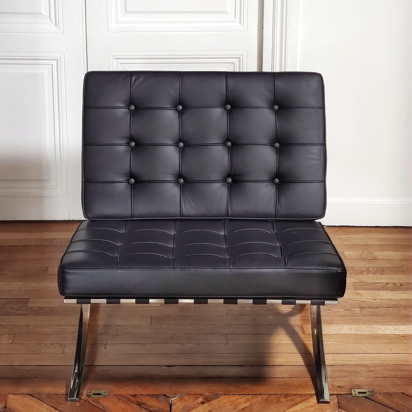 Chauffeuse Barcelona dans le goût de Knoll