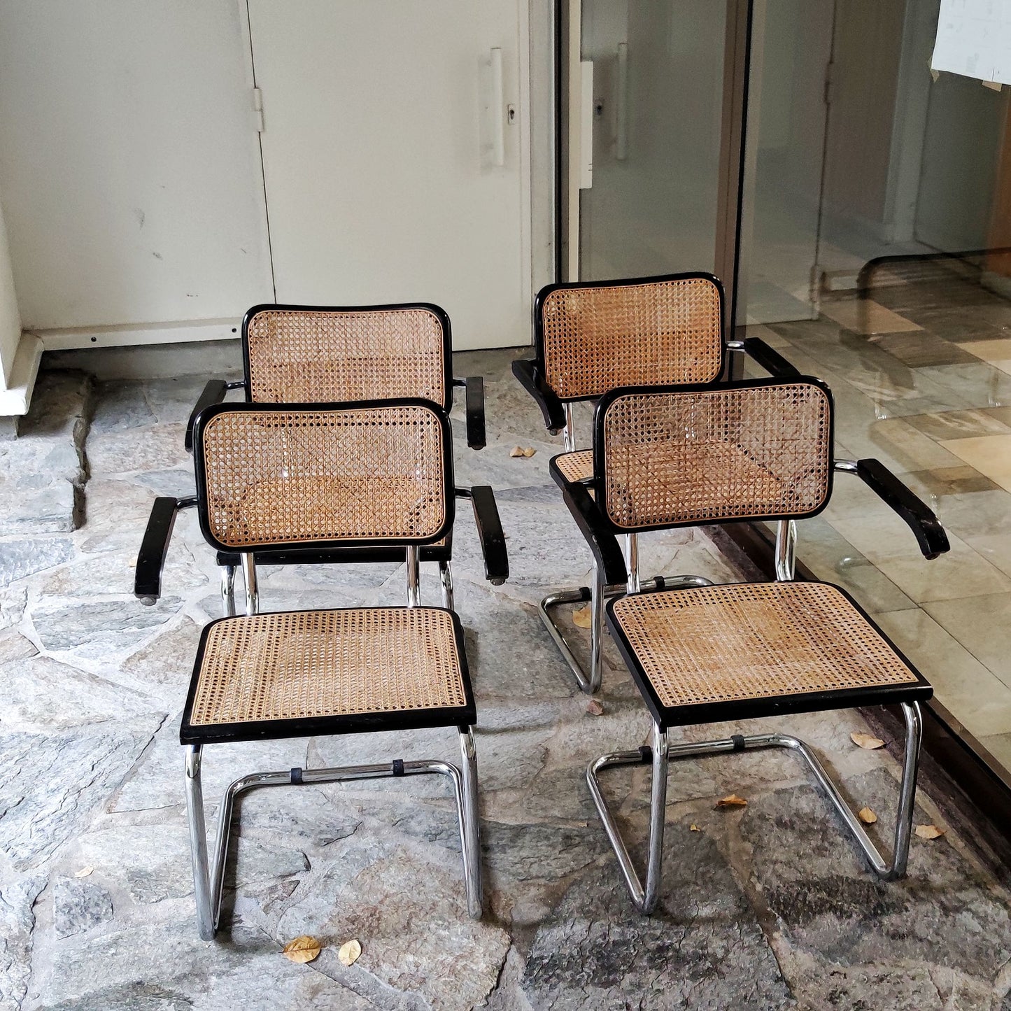4 Fauteuils cannage dans le goût Marcel Breuer Cesca B32
