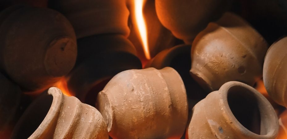 Les assiettes en terre en feu : la céramique éco-responsable