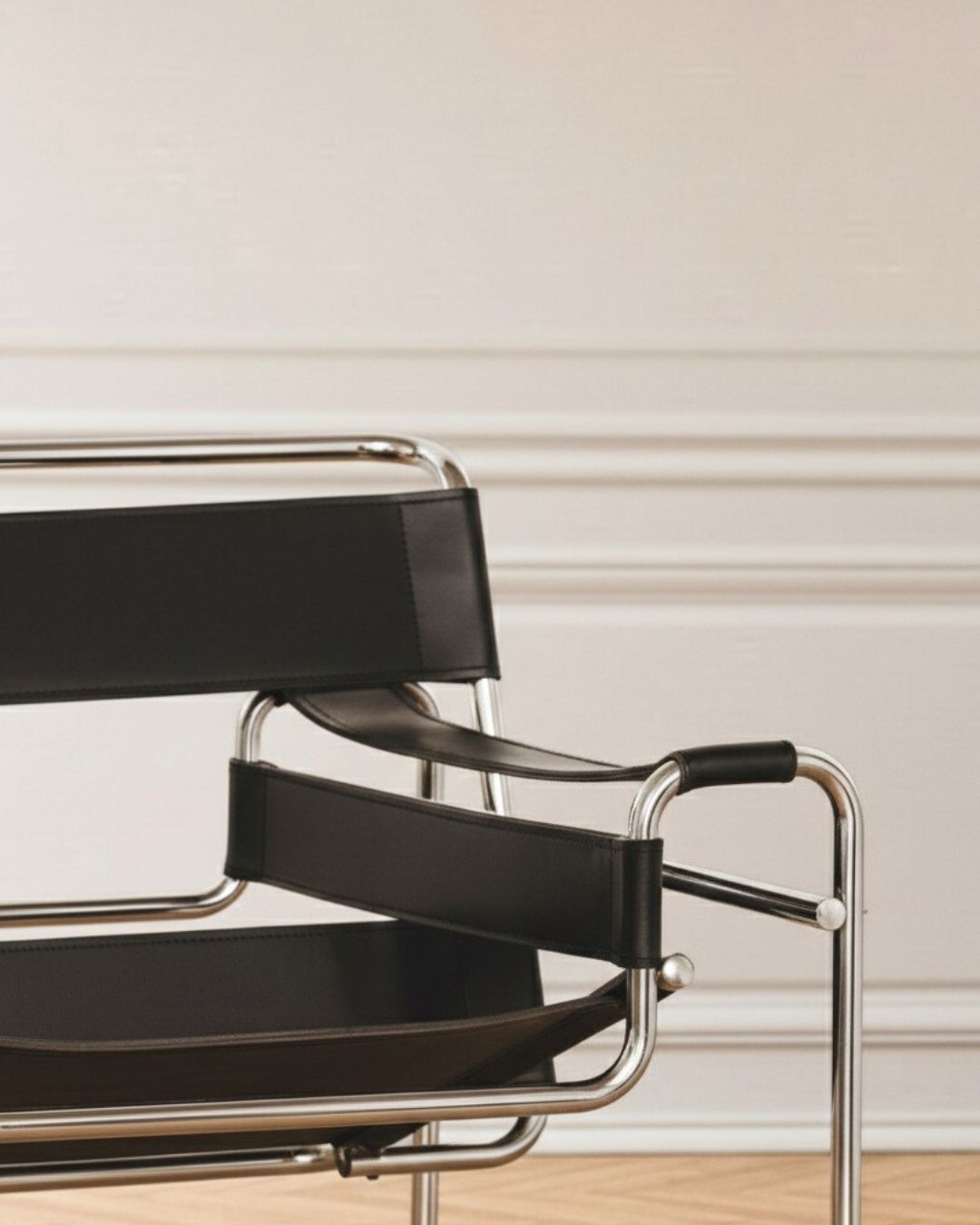 Fauteuil B3 Wassily design par Marcel Breuer.