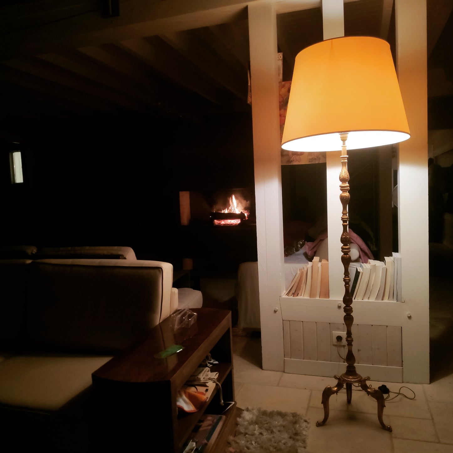 Lampe abat-jour tripod pied acier doré 1.80 mètre