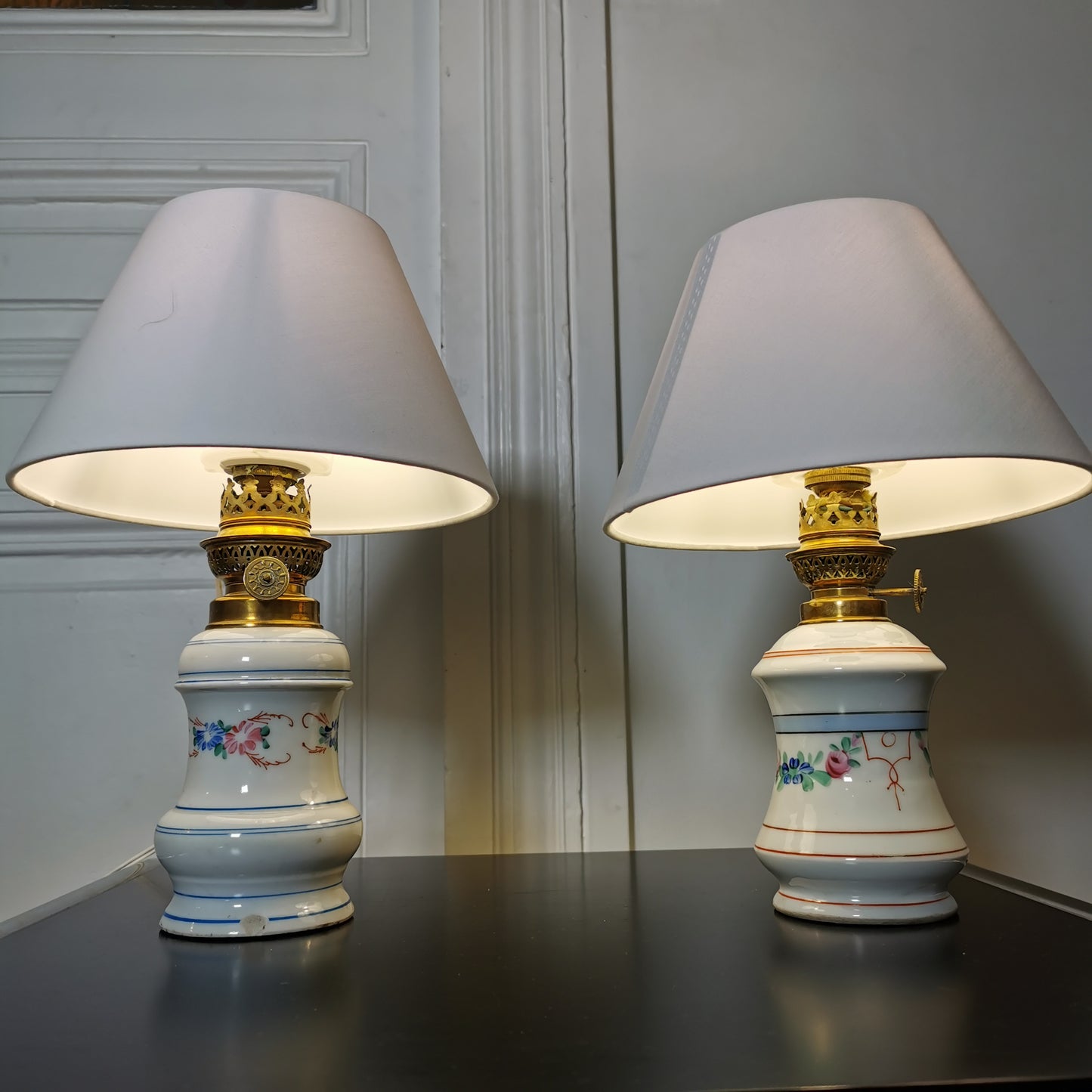 Lampe à poser en céramique ancienne 