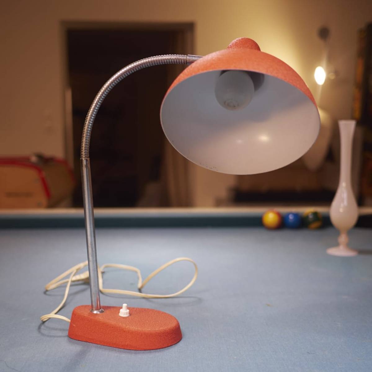 Lampe années 50 métal granité orange chromé vintage